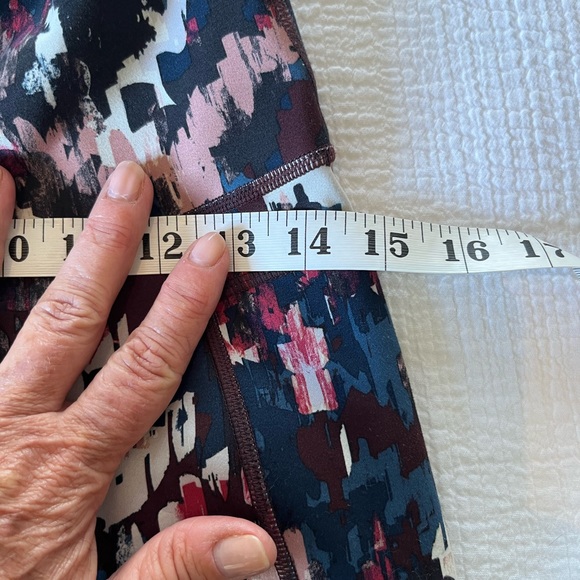 Sweaty Betty Leggings, Size Medium - Picture 8 of 8